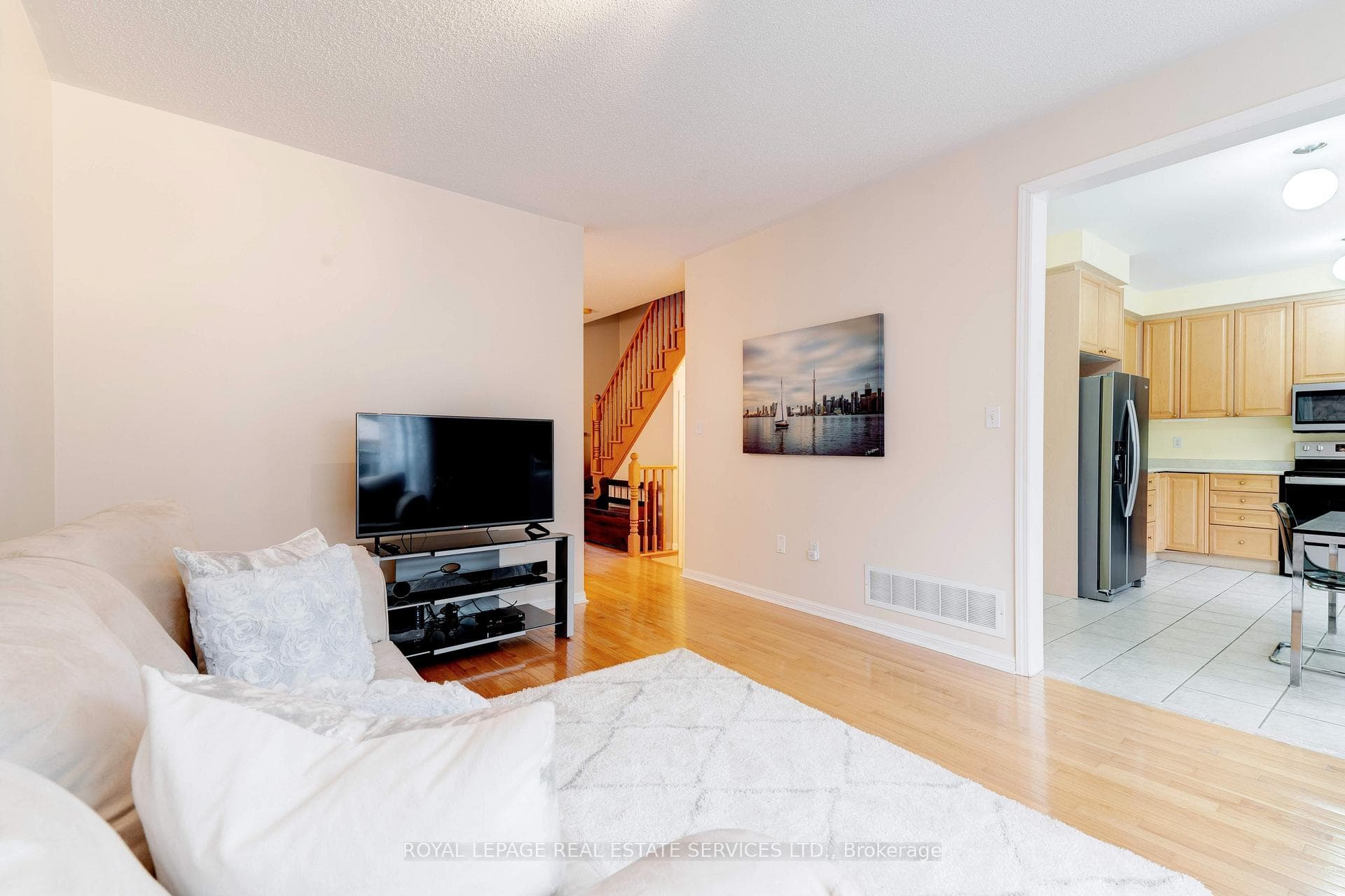 2383 Copperwood Drive photo 8