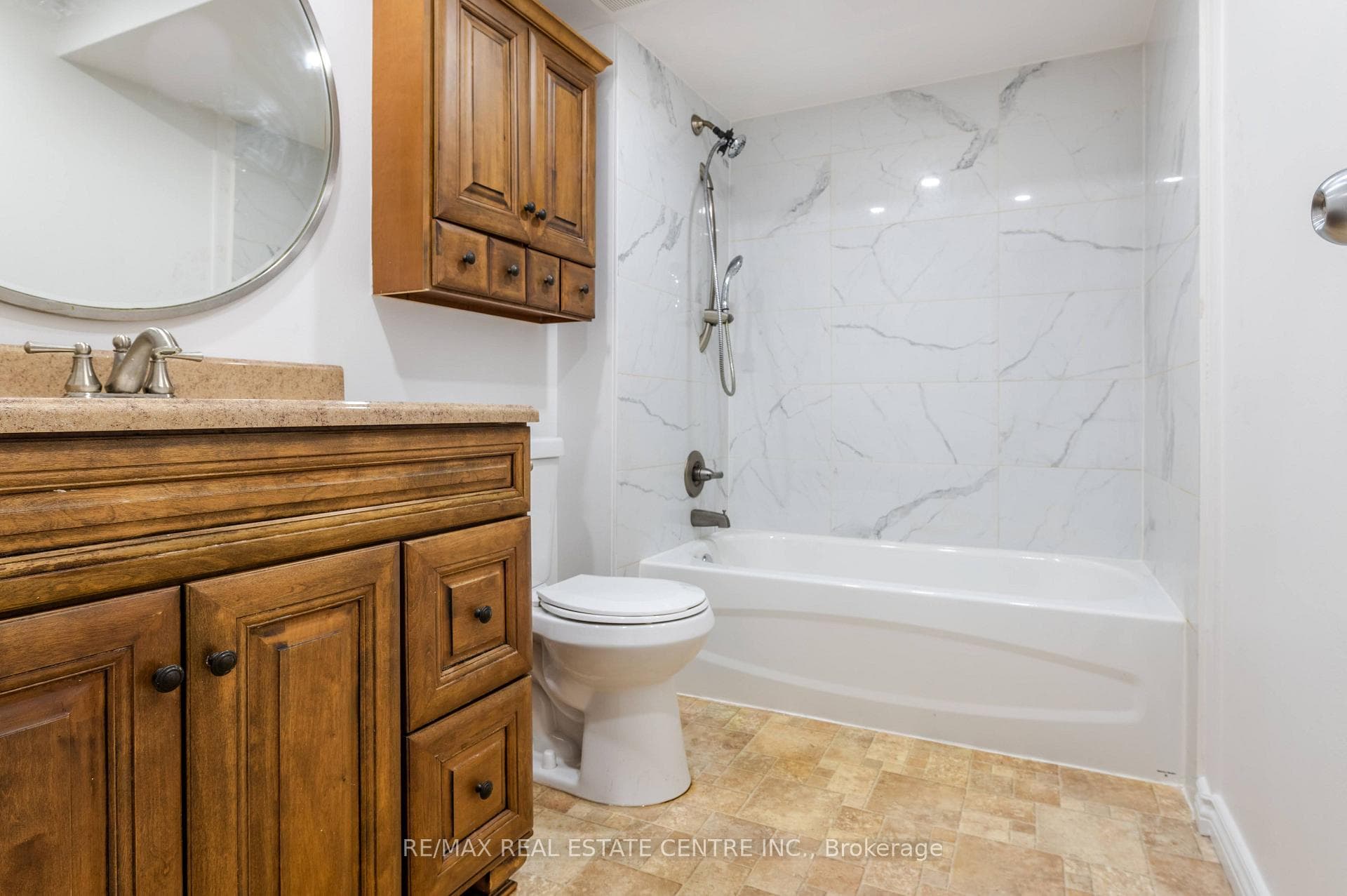 1330 Trowbridge Drive Unit 16 photo 25