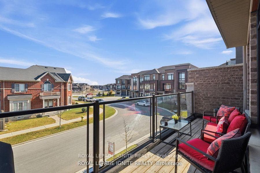 255 Moody Drive photo 30