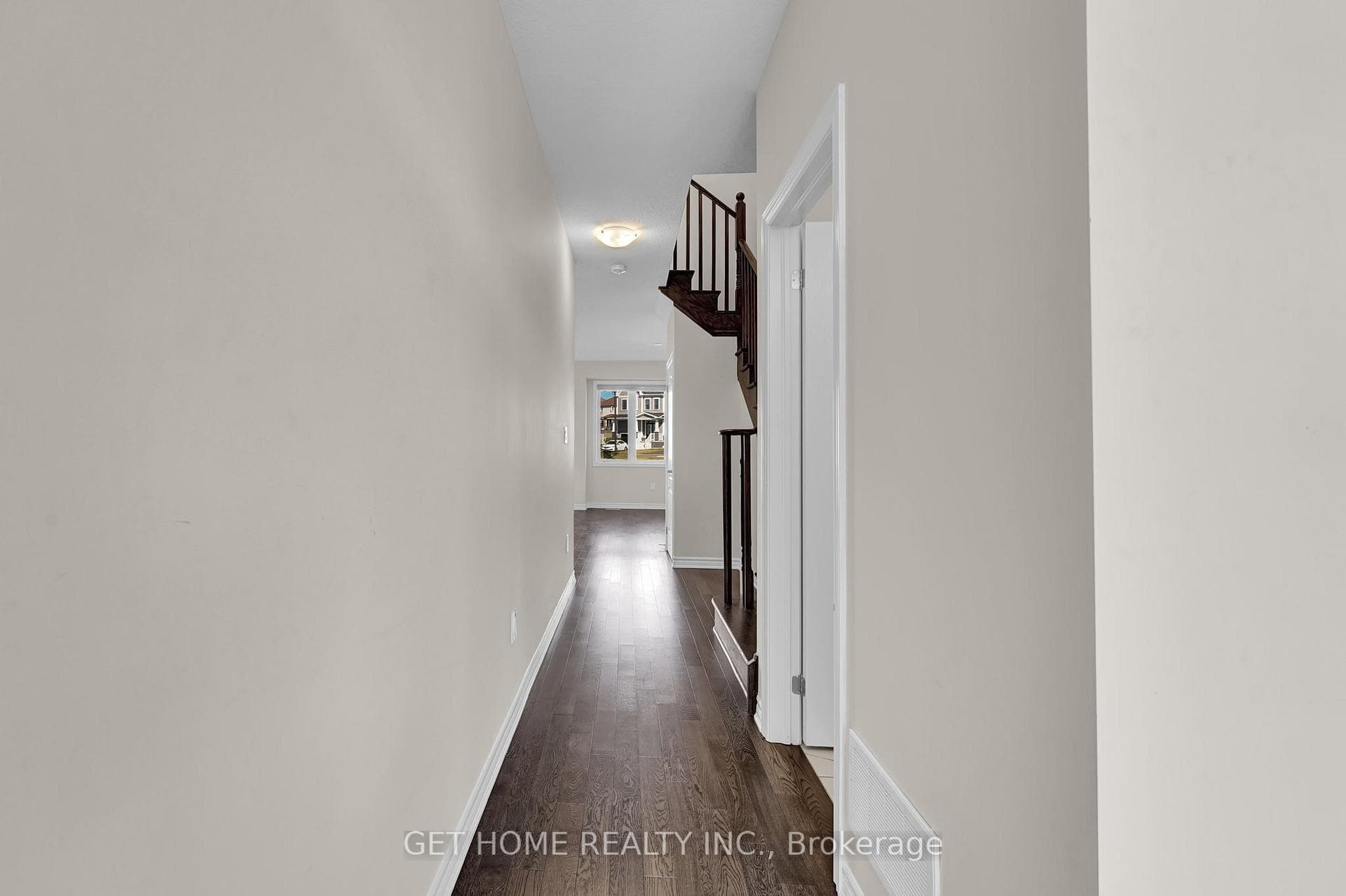 379 Dolman Street photo 20