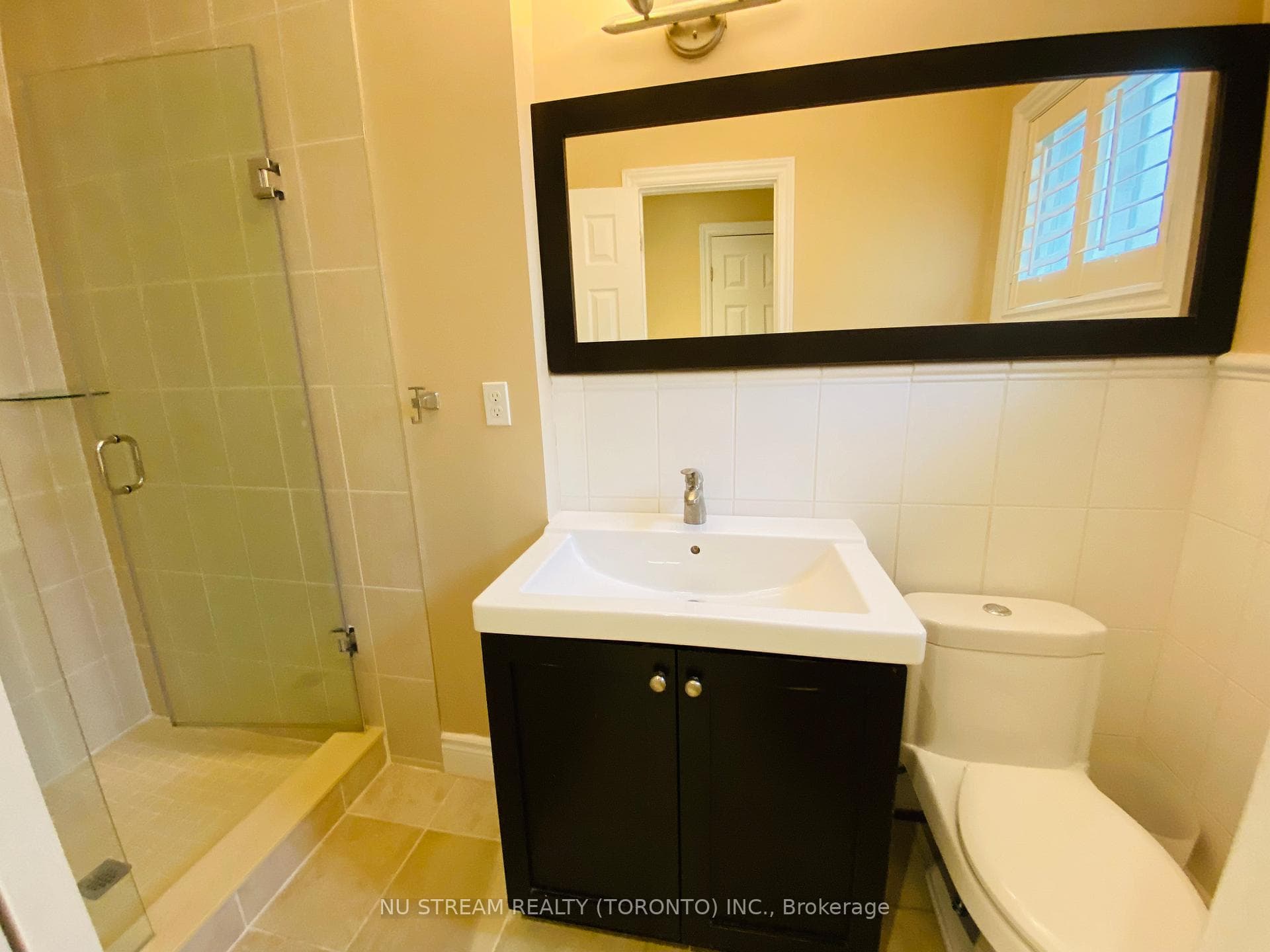 10 Southdale Drive Unit Basmt photo 6