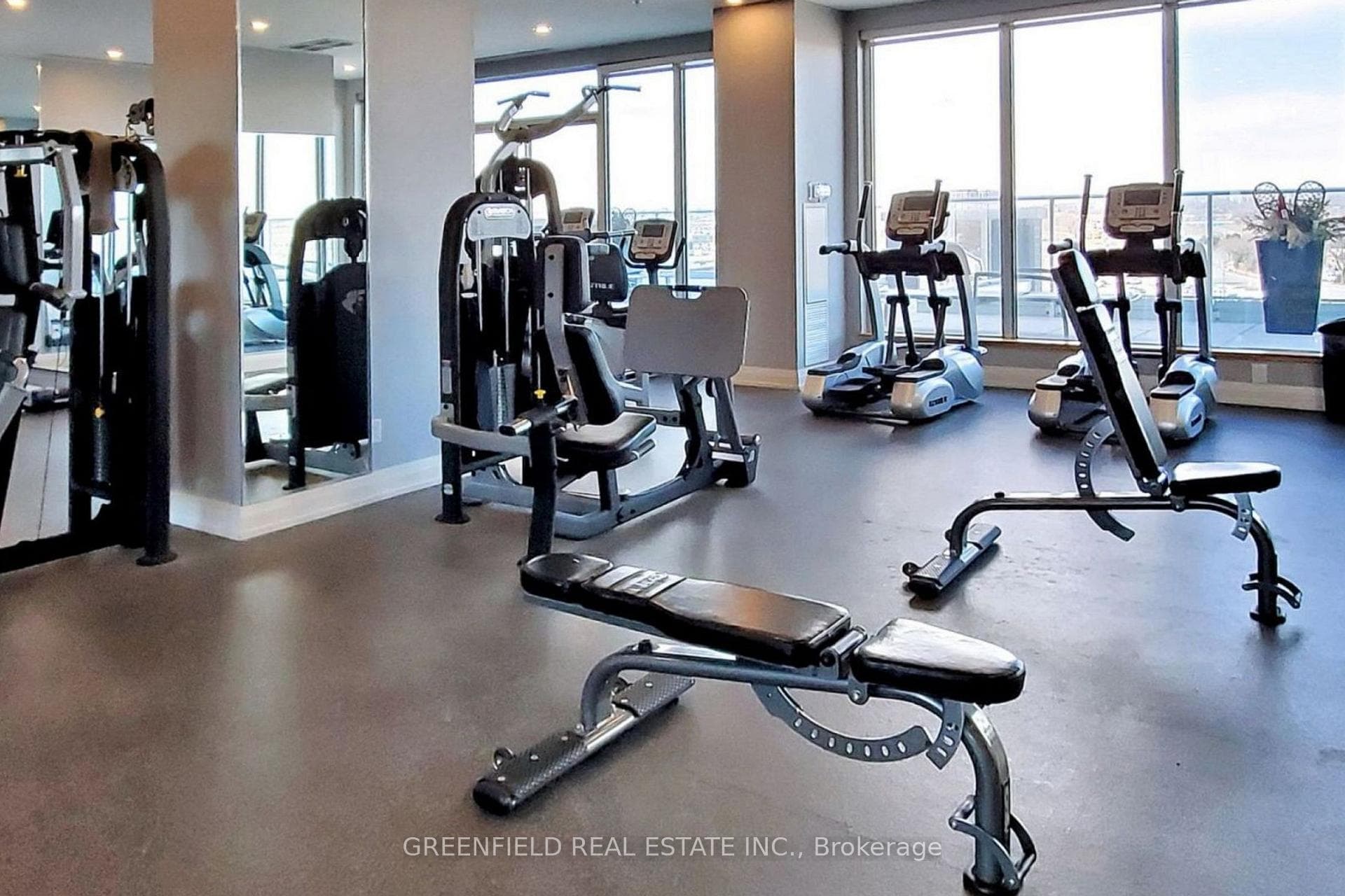 565 Wilson Avenue Unit 709 W photo 35