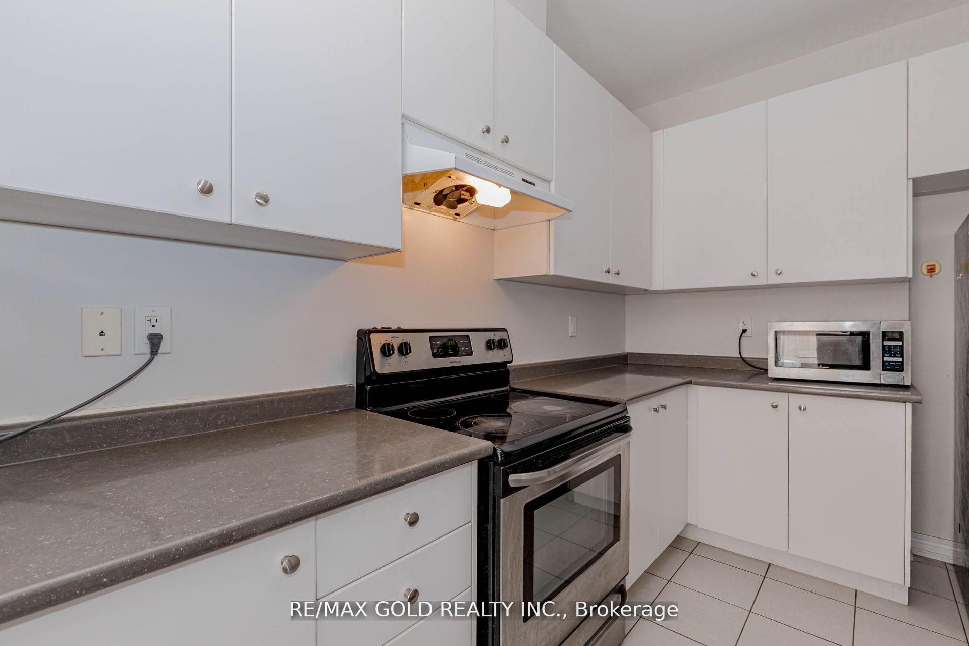 39 Chesterwood Crescent photo 17