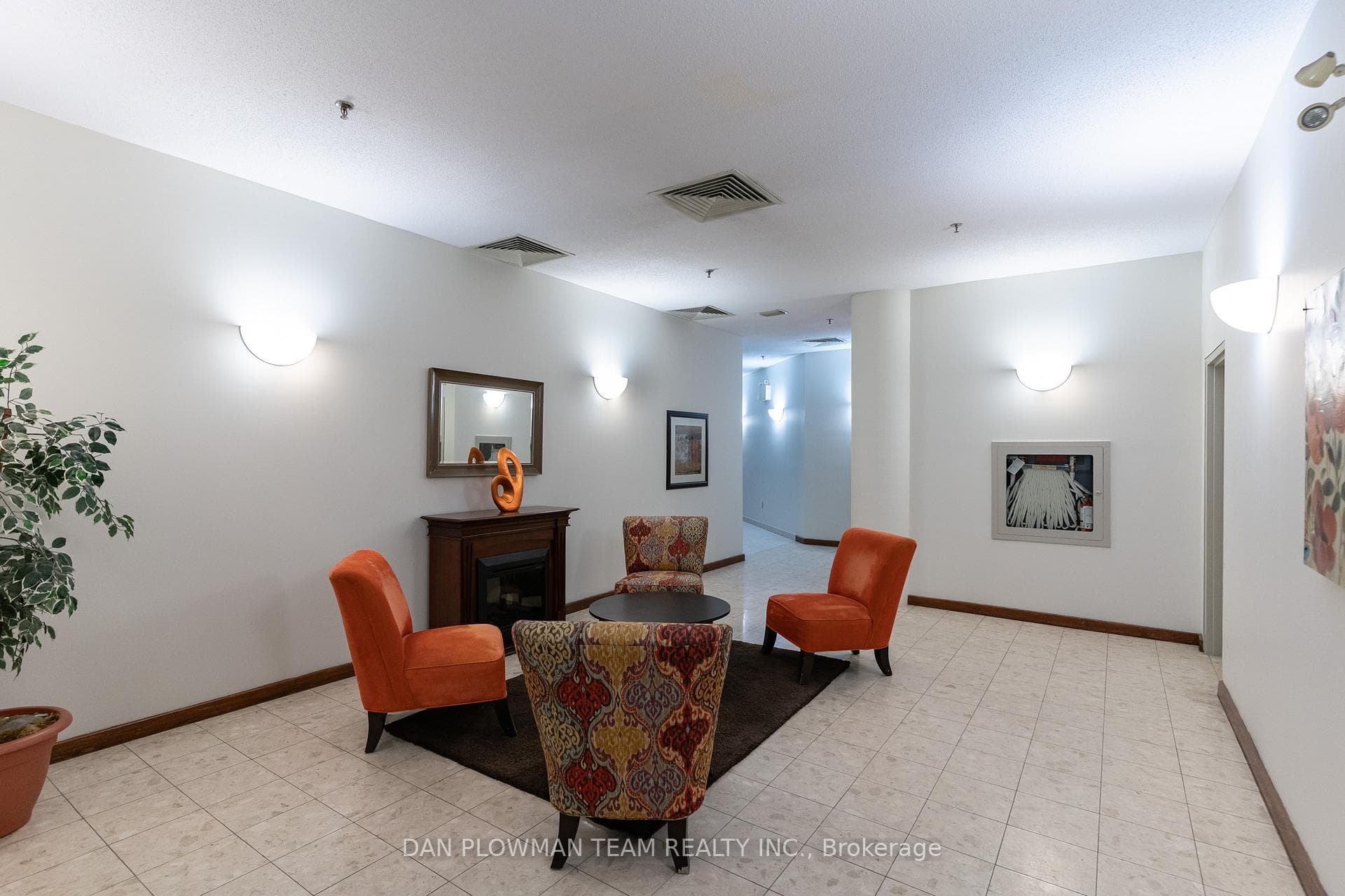 80 Athol Street Unit 501 photo 6
