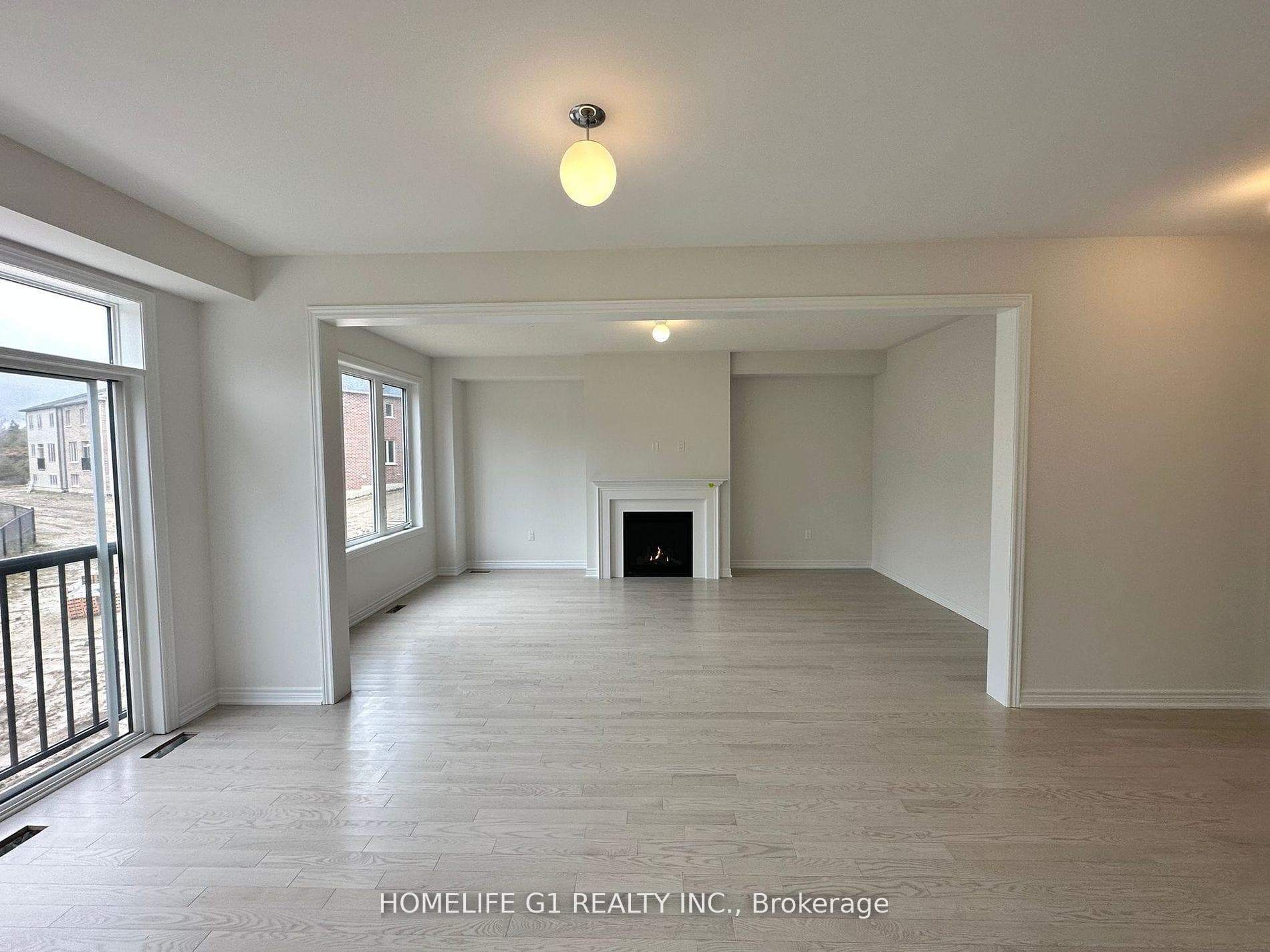 136 Limestone Lane photo 3