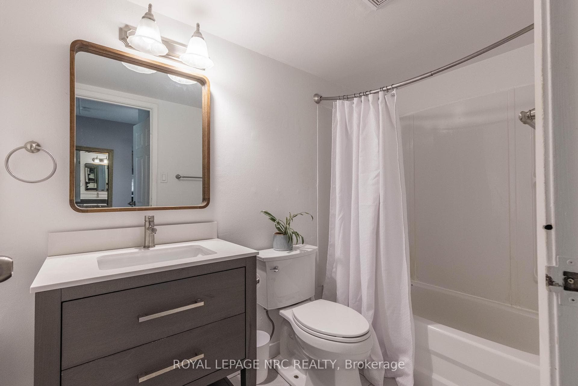 41 Rykert Street Unit 207 photo 10