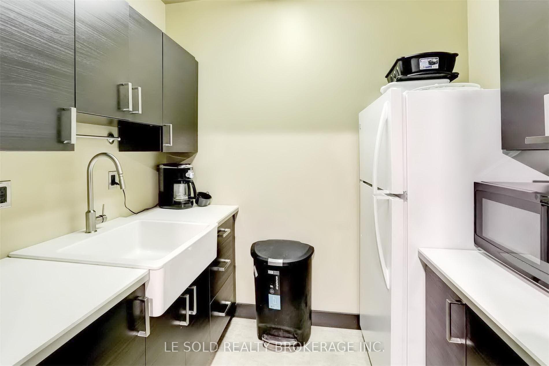 117 Ringwood Drive Unit 4 - B photo 5