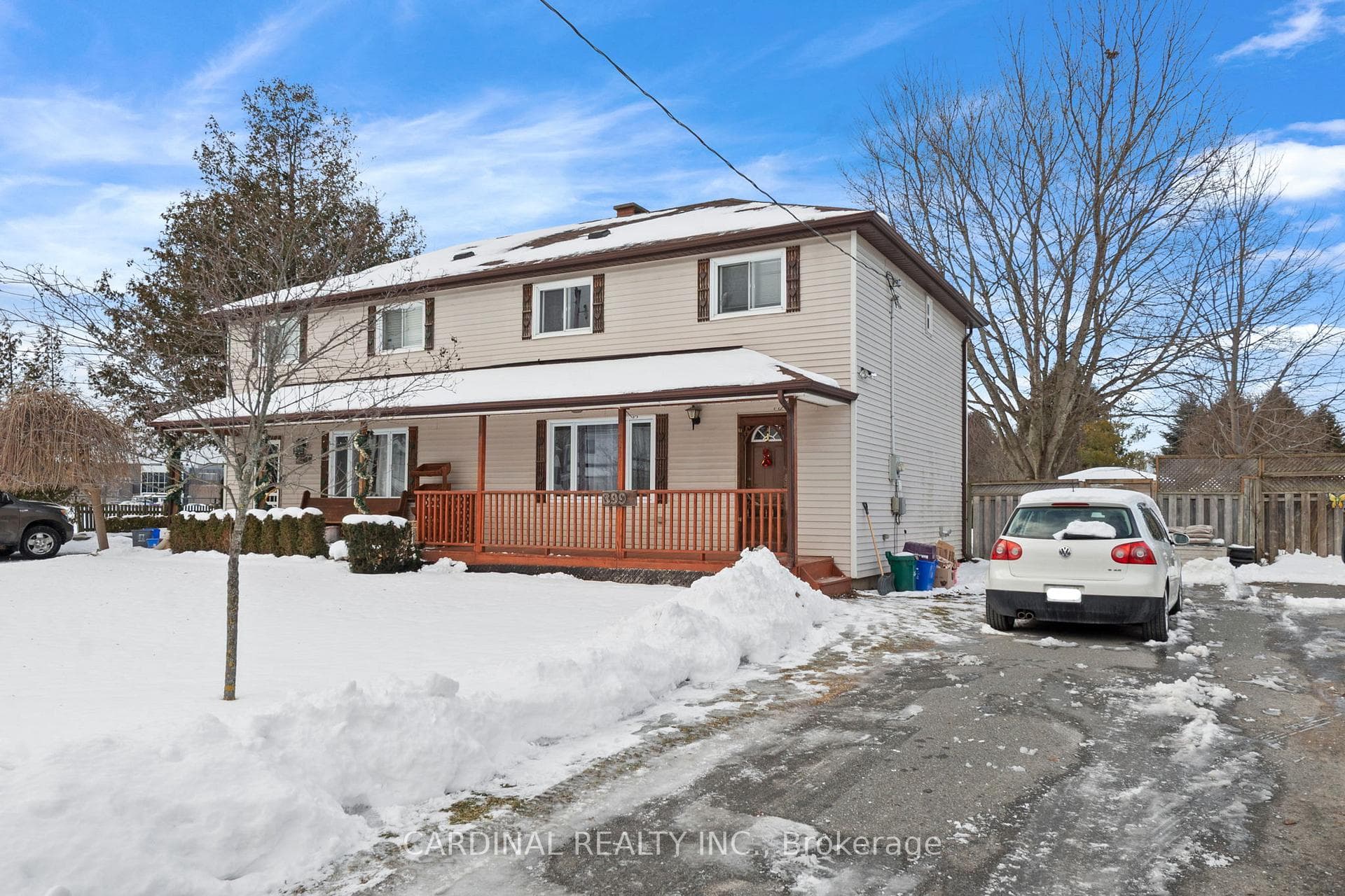 399 Alexandria Drive photo 1