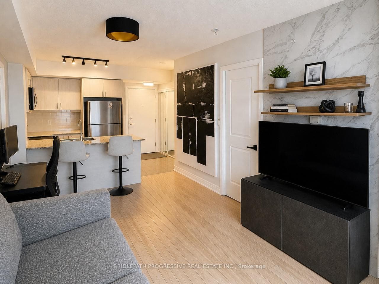 9205 Yonge Street Unit 1211 photo 4