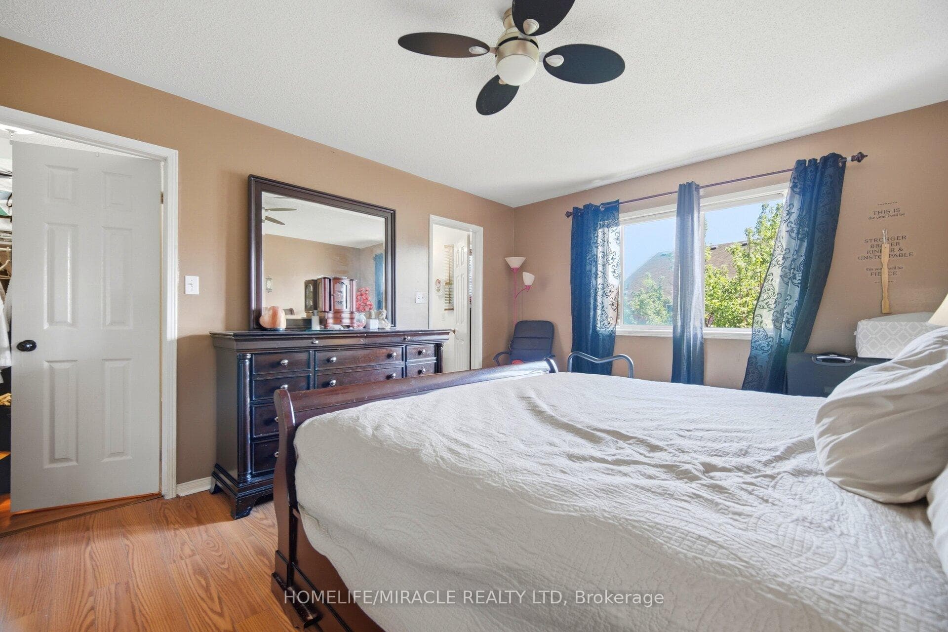45 Ridgefield Court photo 26