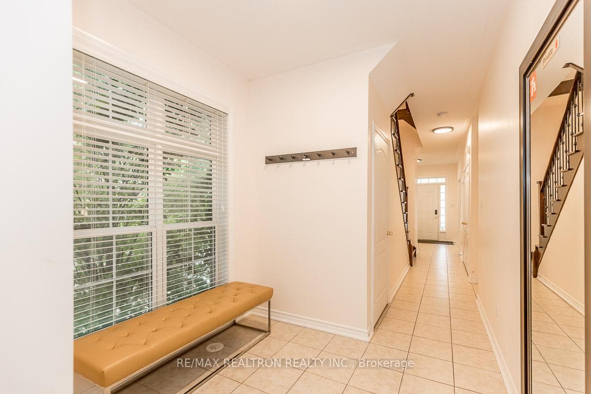 28 Donald Buttress Boulevard photo 10