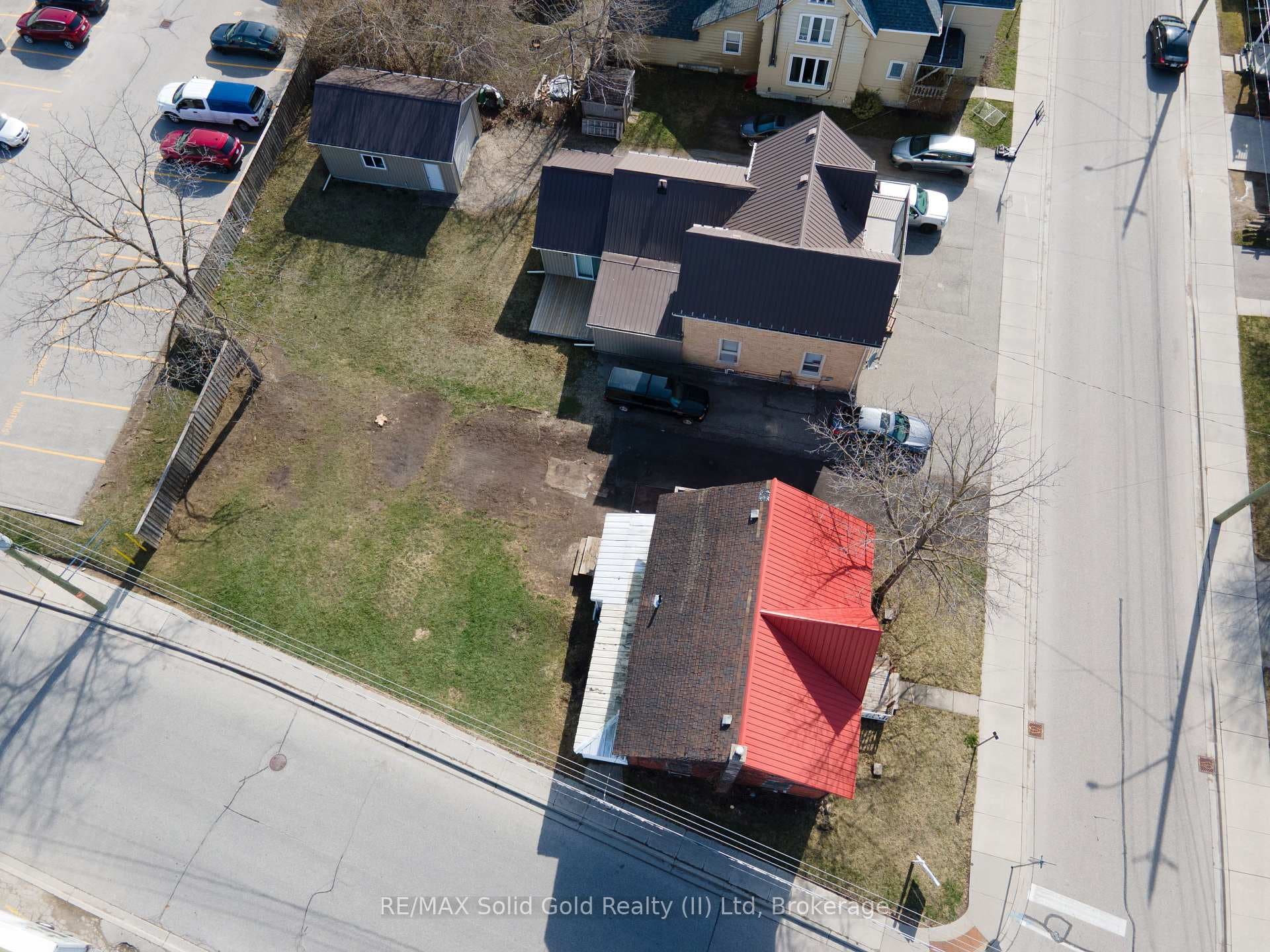 12 Mill Street photo 13