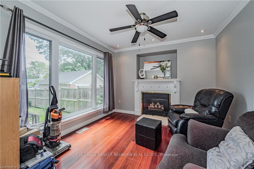 16 Speedvale Avenue photo 5