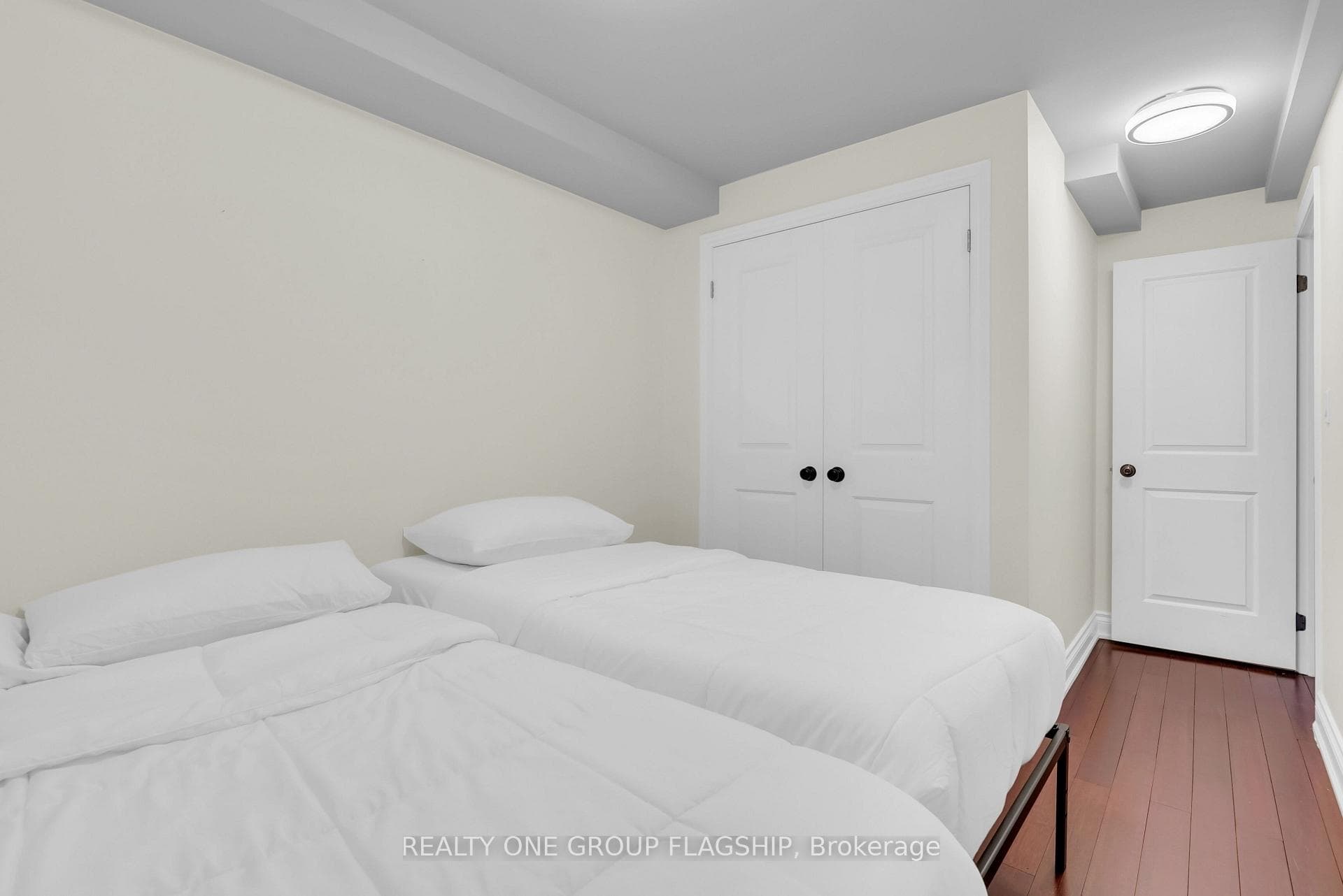 19 Yorkview Drive photo 35