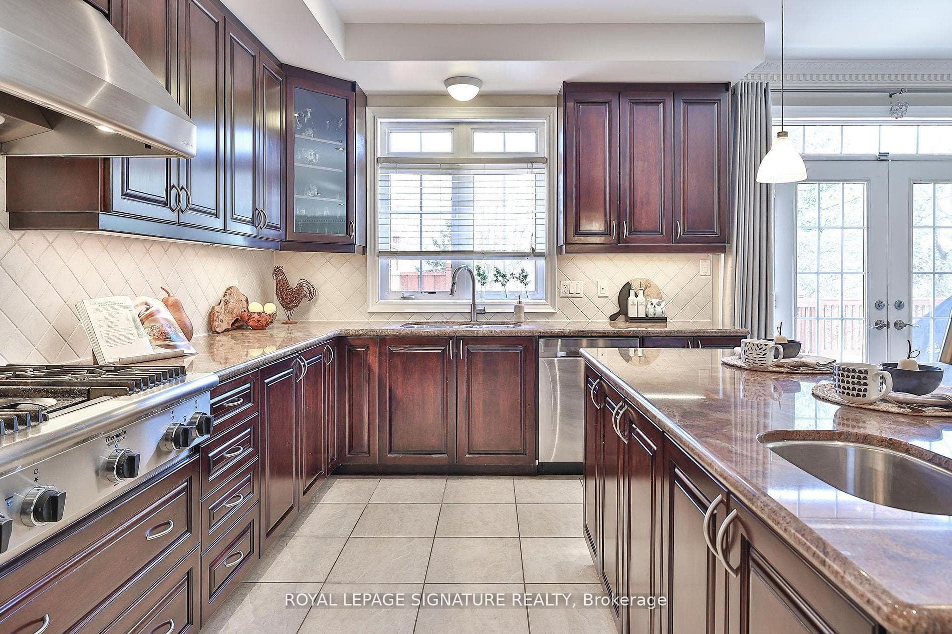 19 Lemsford Drive photo 11