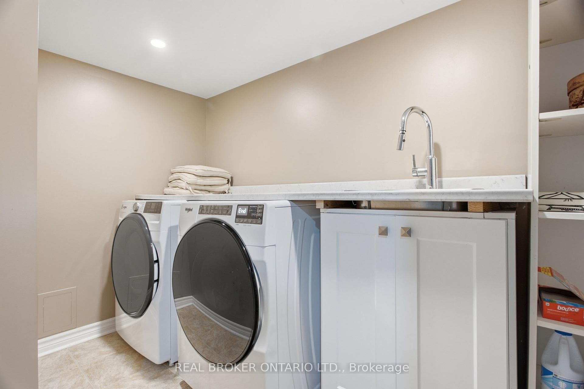 35 Bonavista Drive photo 40
