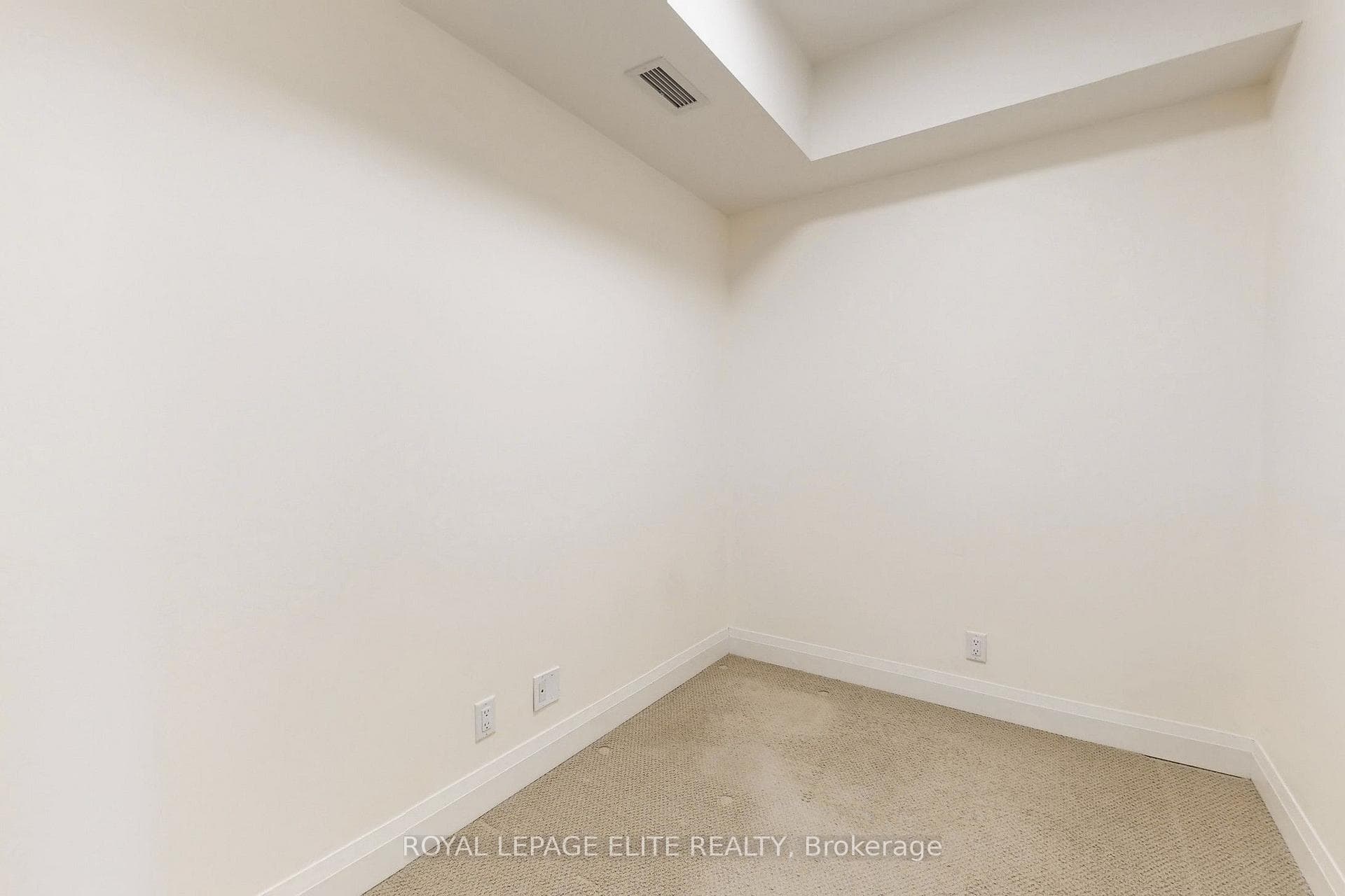 101 Cathedral High Street Unit 313 photo 26