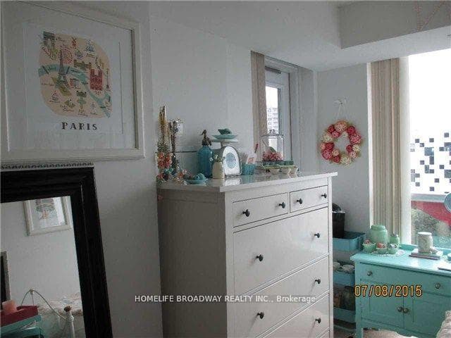 96 St Patrick Street Unit 1401 photo 10