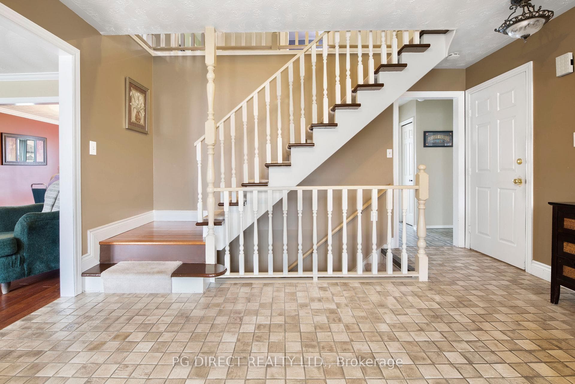 42 Eglee Avenue photo 3