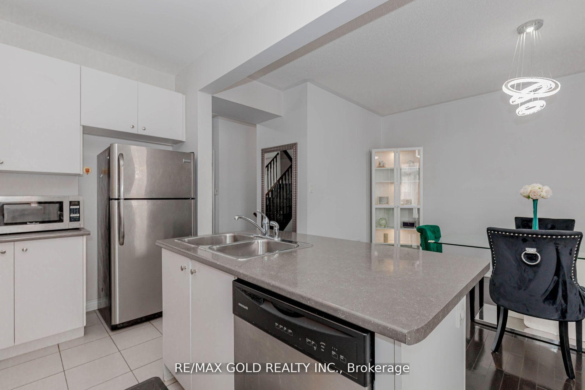 39 Chesterwood Crescent photo 18