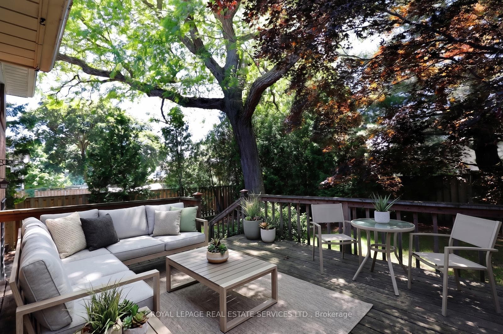 1492 Hillgrove Road photo 50