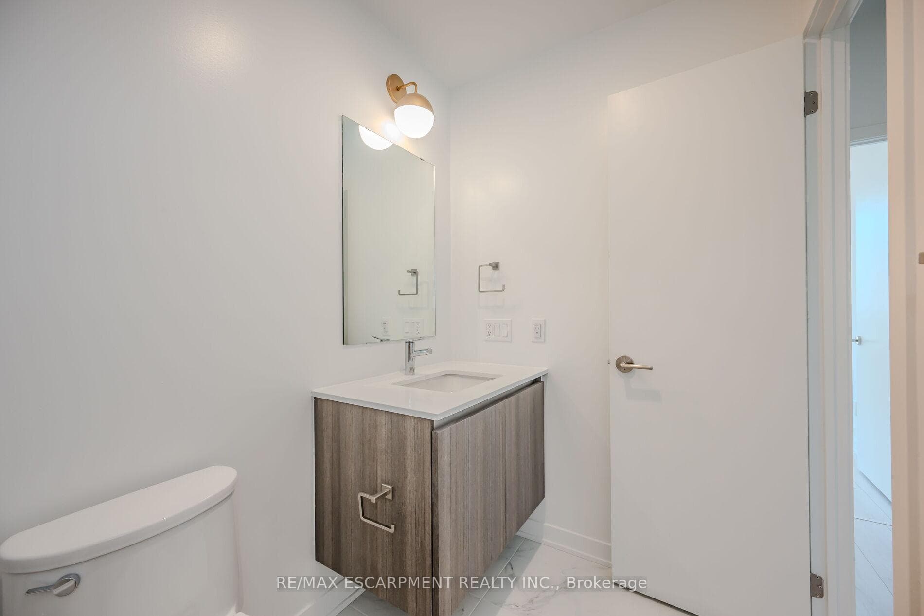 3010 Trailside Drive Unit 154 photo 23