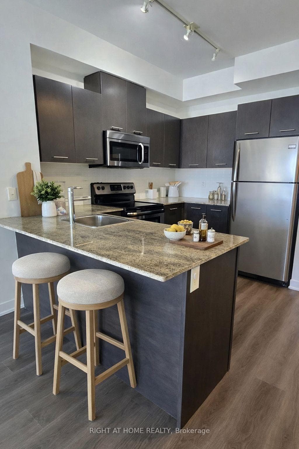 360 Square One Drive Unit 2306 photo 5