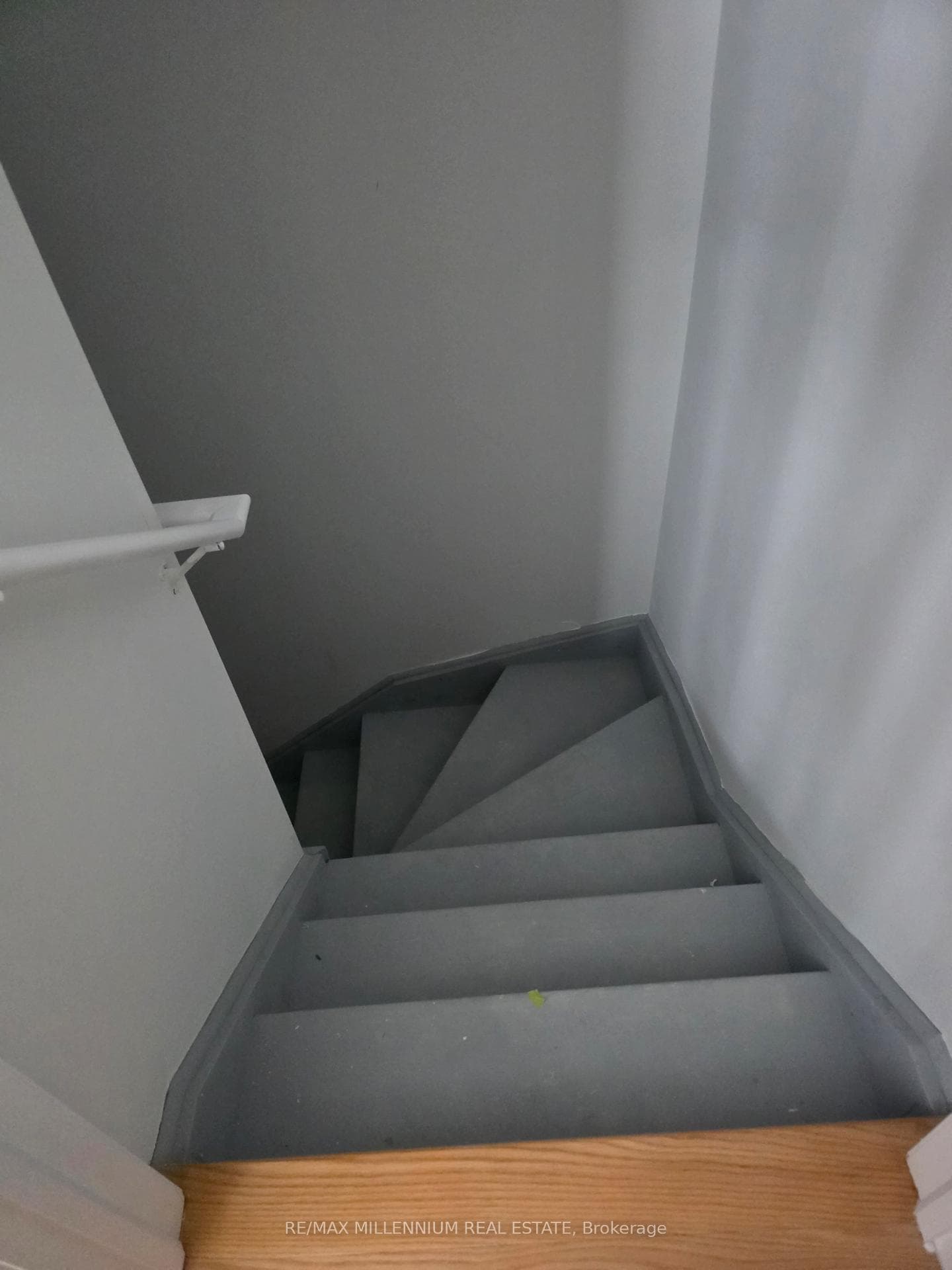 56 Butler Boulevard photo 23