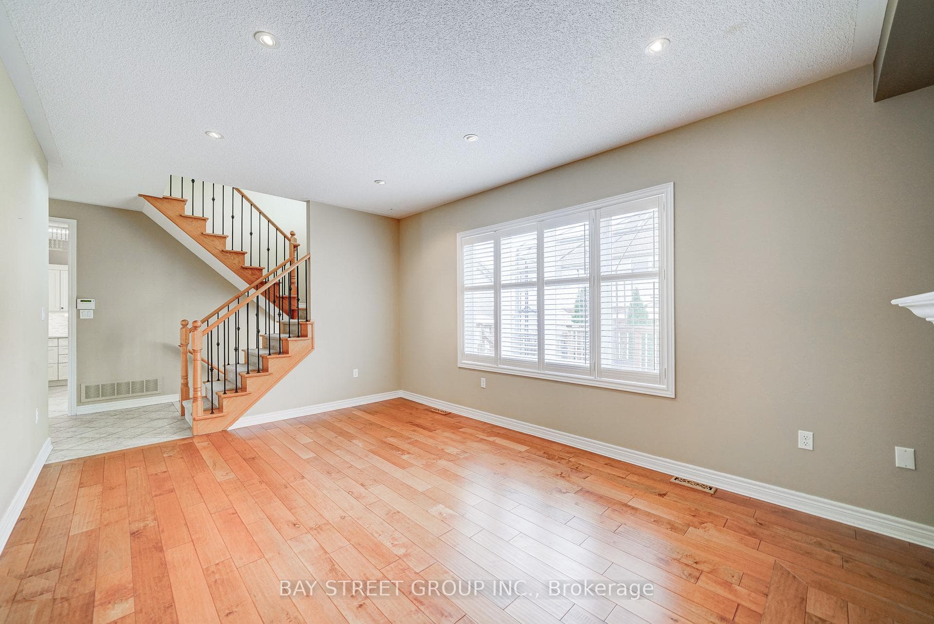 45 Brookwood Drive photo 9