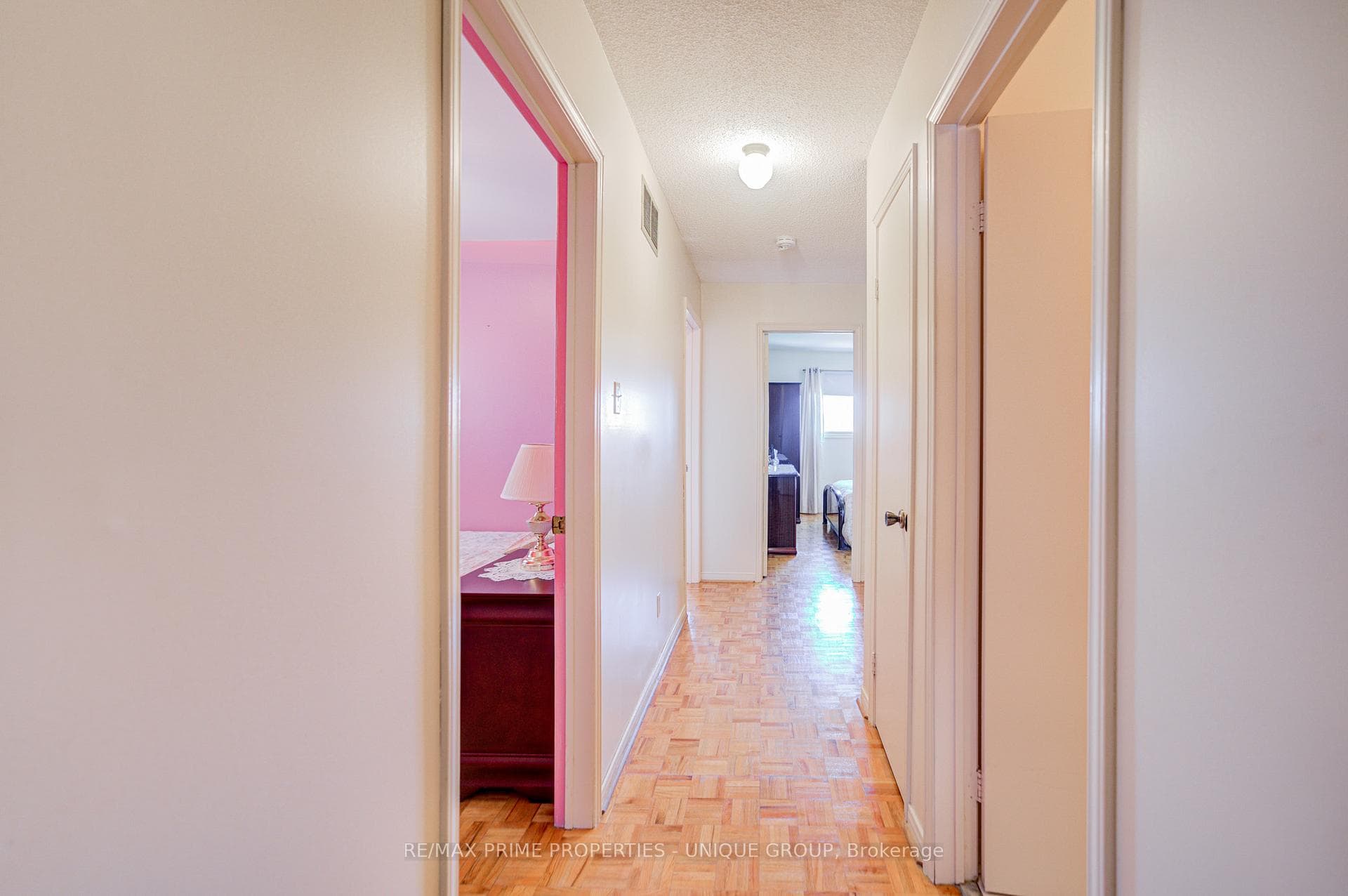 Upper Hallway towards bedrooms.
