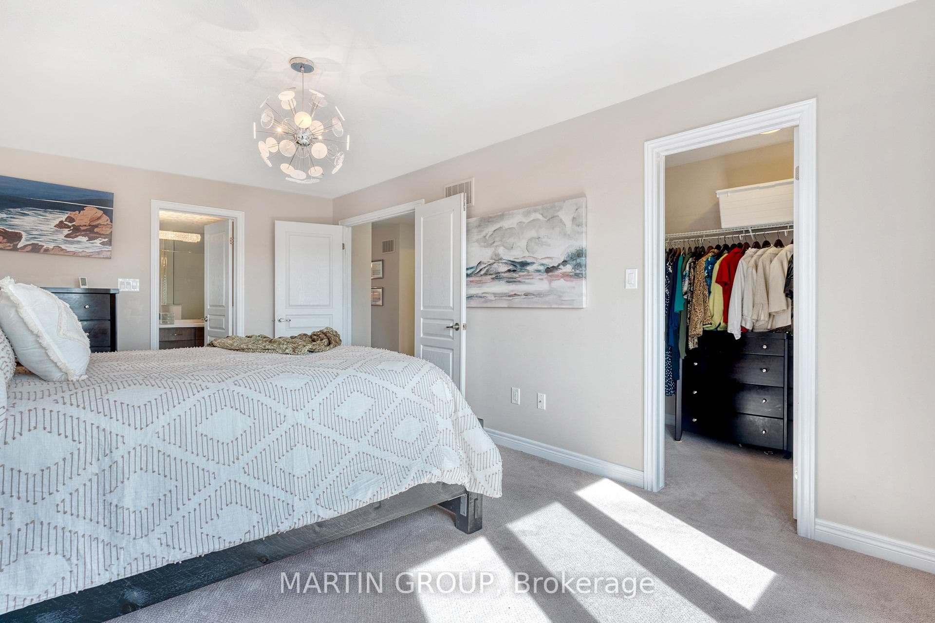 152 Echovalley Drive photo 25