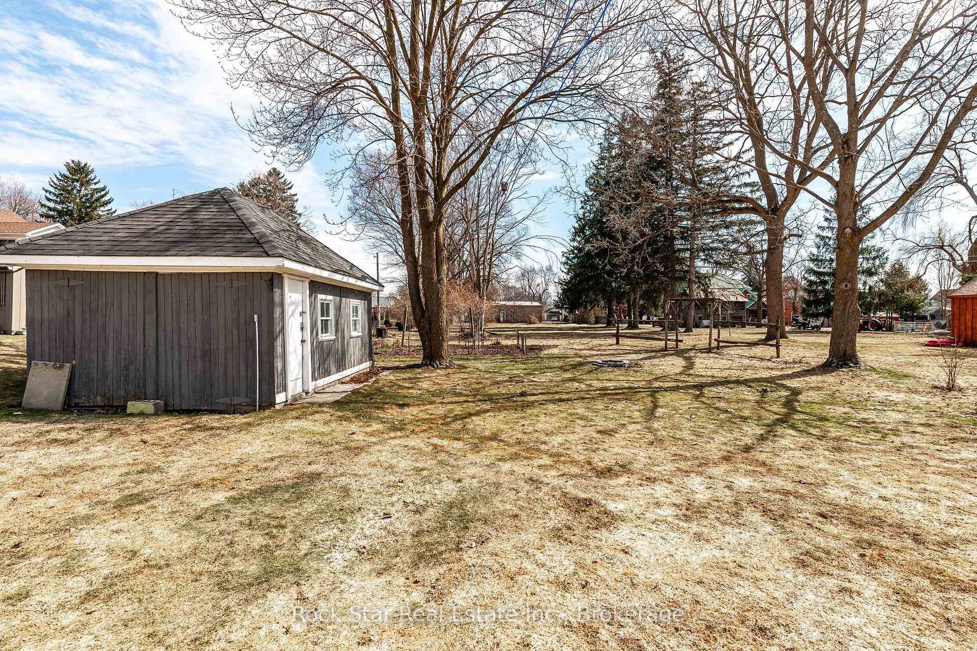 199 Selby Street photo 43