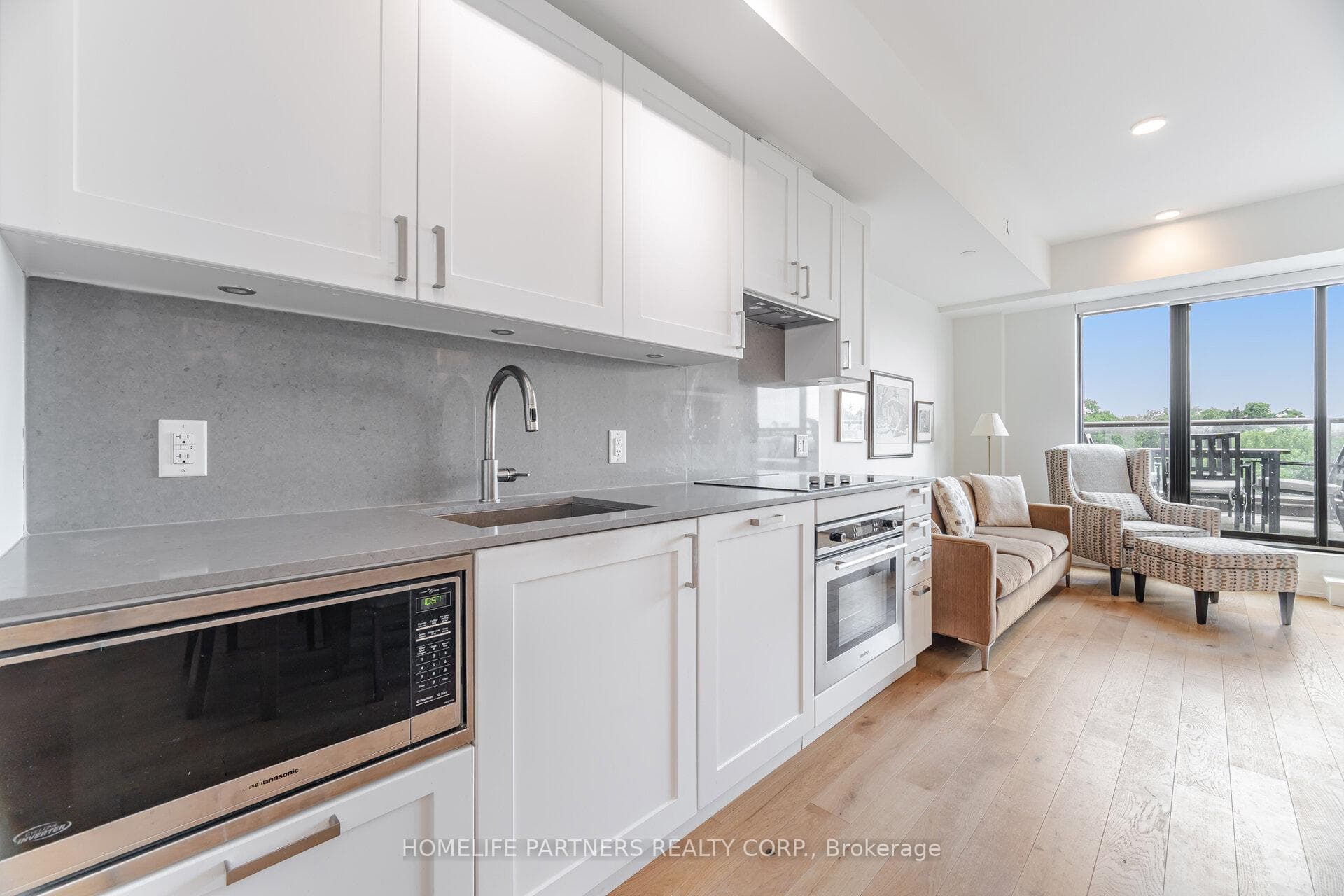 1100 Kingston Road Unit 408 photo 11