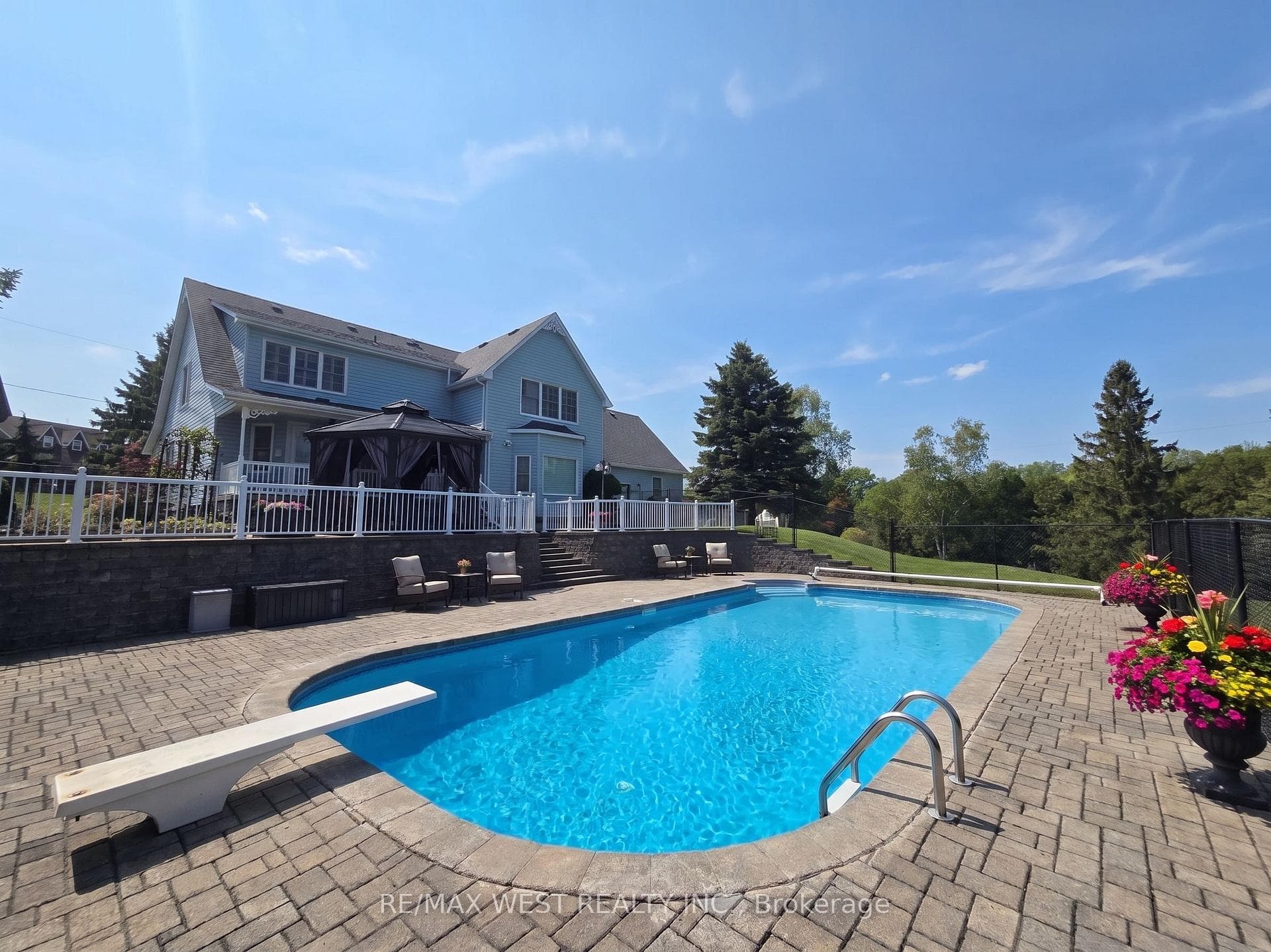17 Forest Hill Drive photo 20