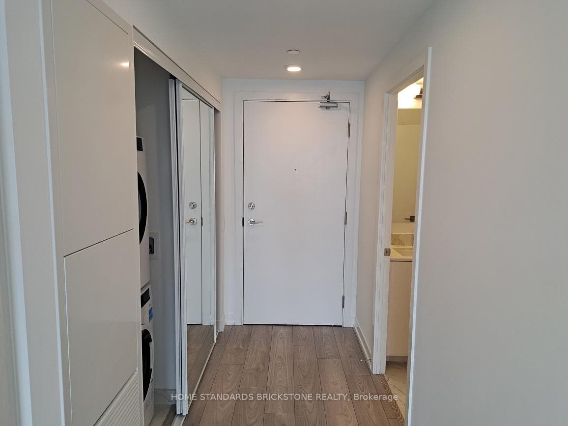 82 Dalhousie Street Unit 4111 photo 3