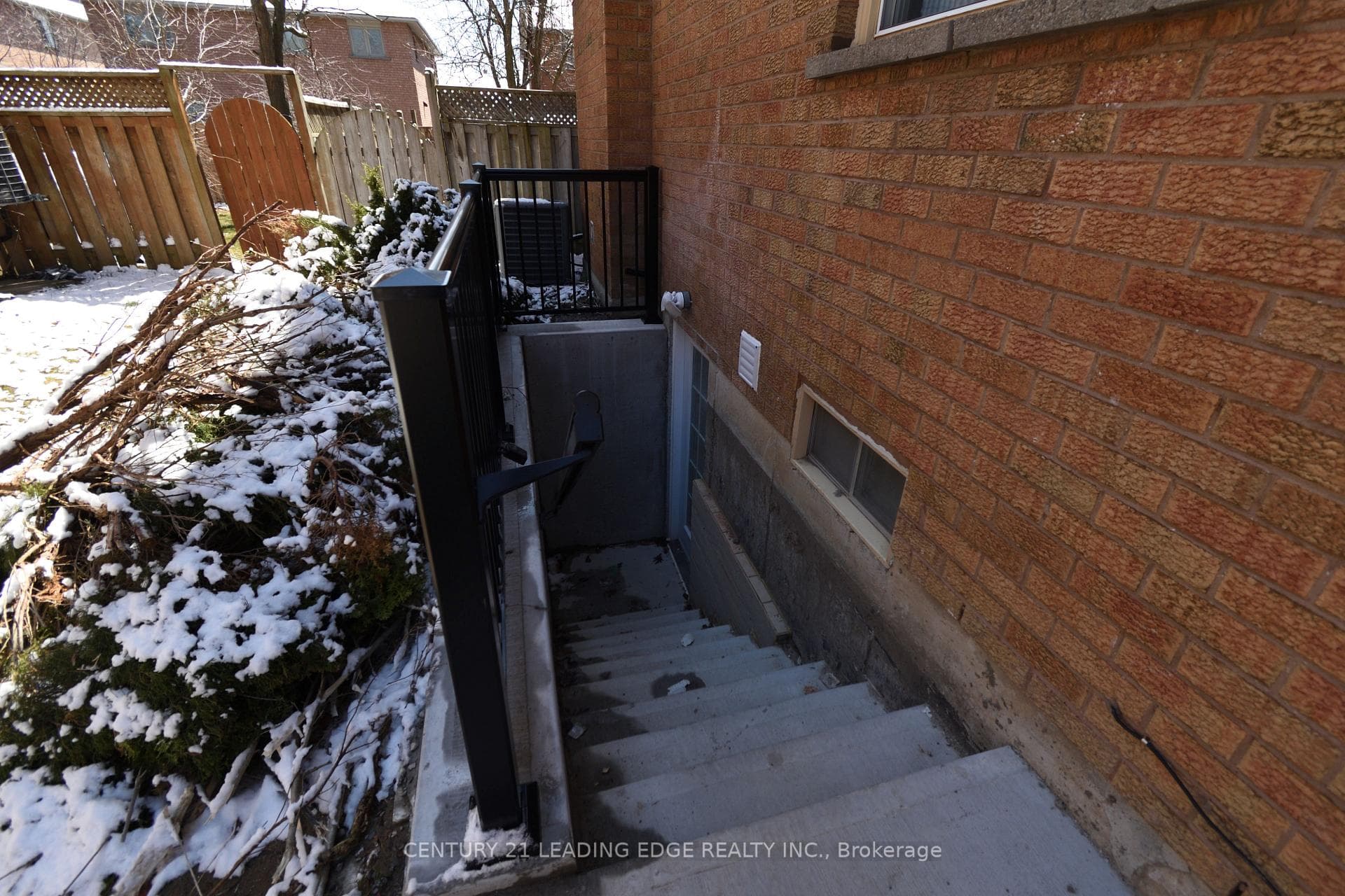 45 Lofthouse Drive photo 18
