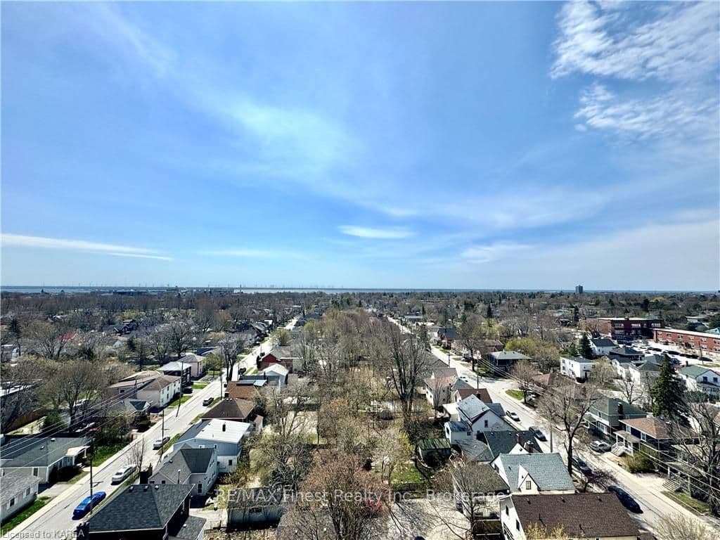 652 PRINCESS ST N/A Unit 711 photo 30