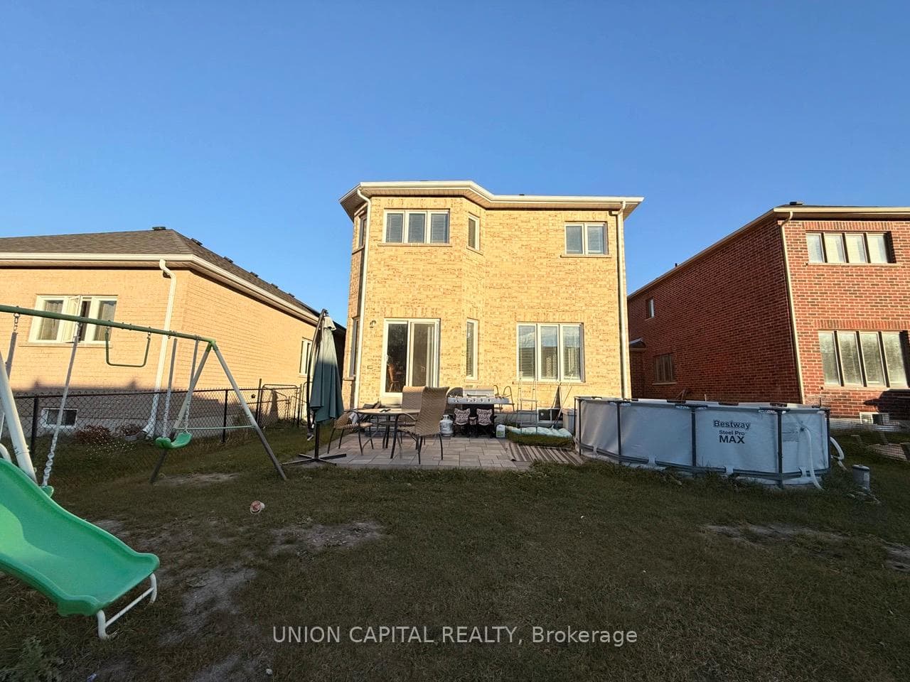 86 Terry Clayton Avenue photo 27