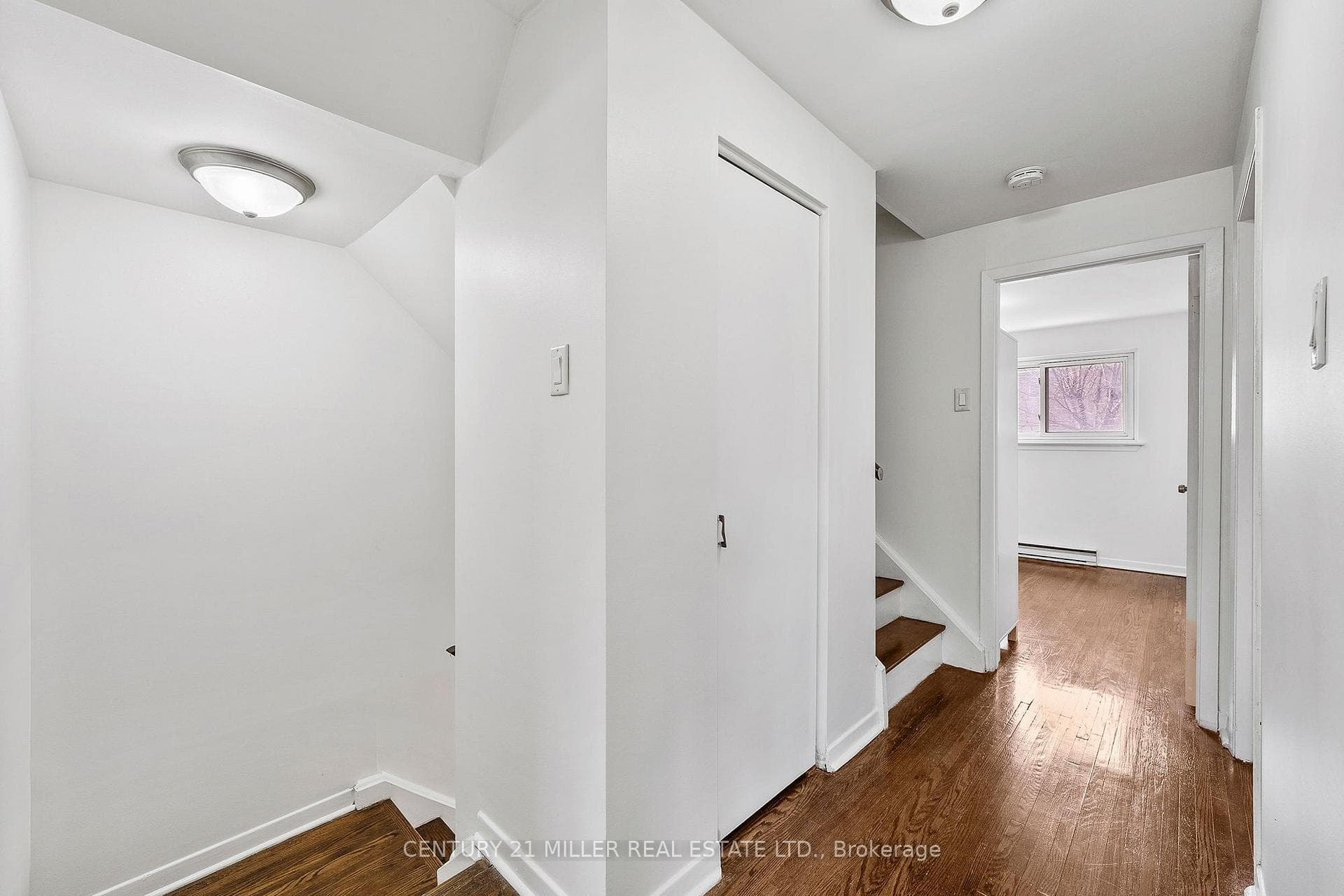 9 Liszt Gate Unit 511 photo 19