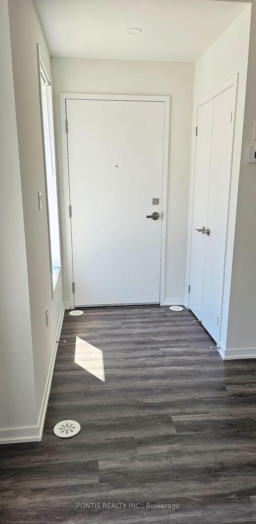 141 Honeycrisp Crescent Unit 200 photo 4