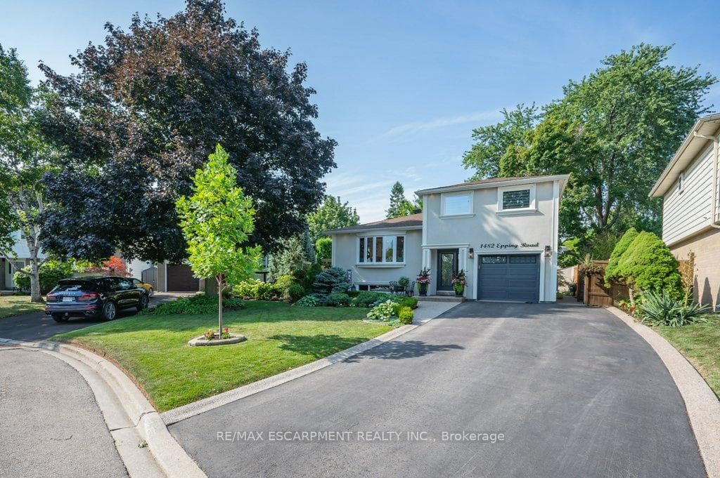 1482 Epping Road photo 4