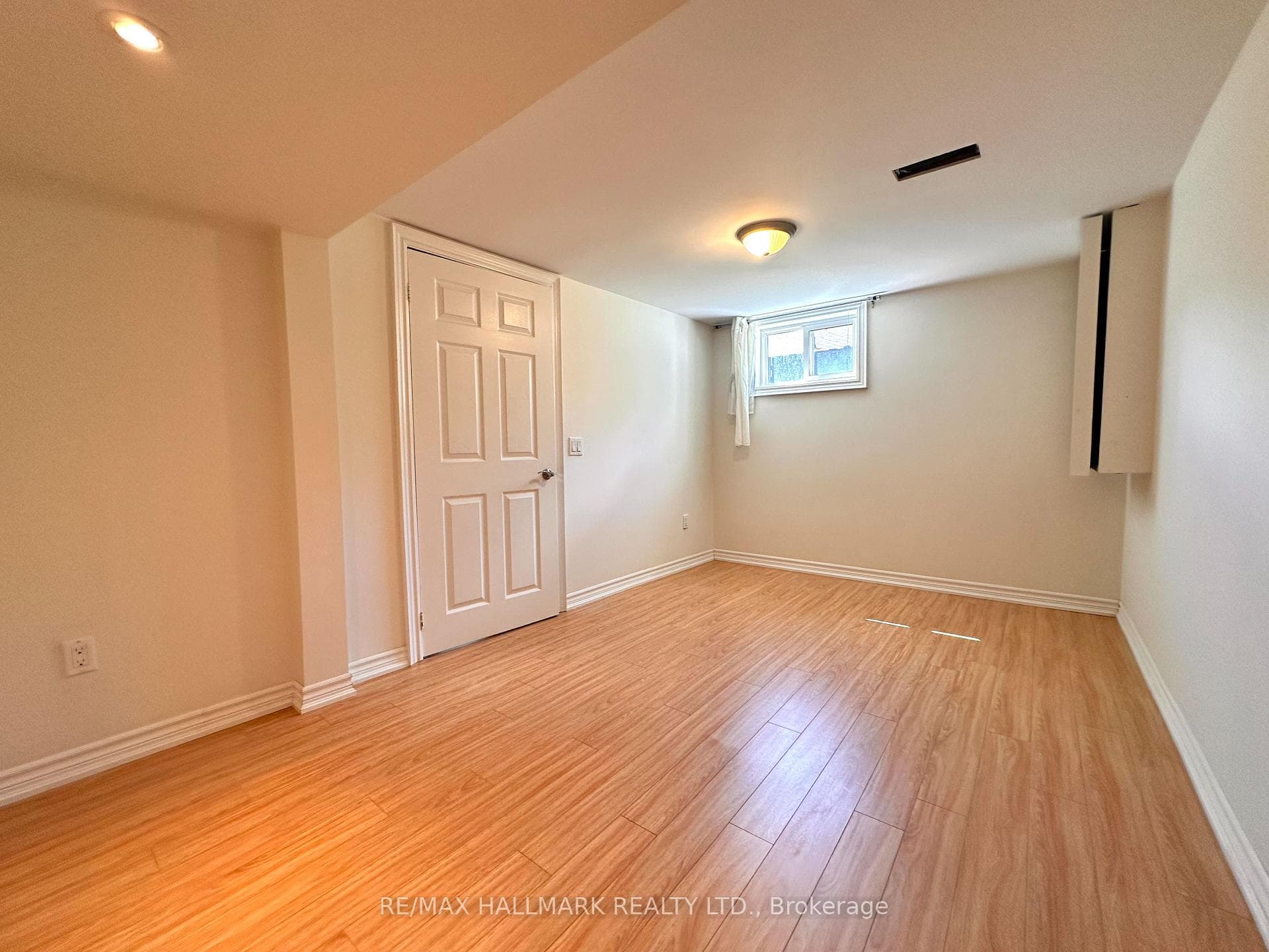 1198 Ingledene Drive photo 23