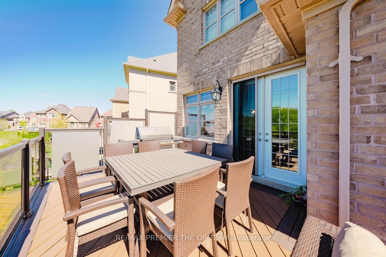 22 Adelia Place photo 24