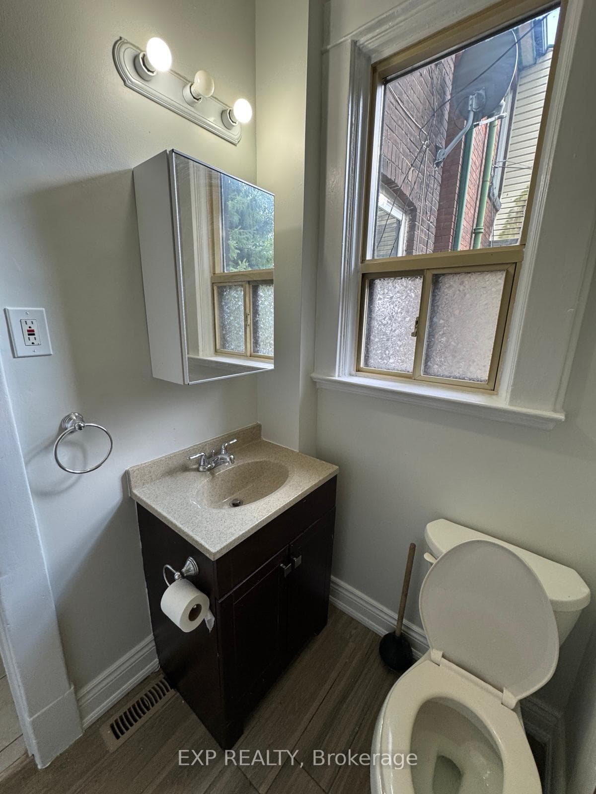 422 Clendenan Avenue Unit Main photo 14
