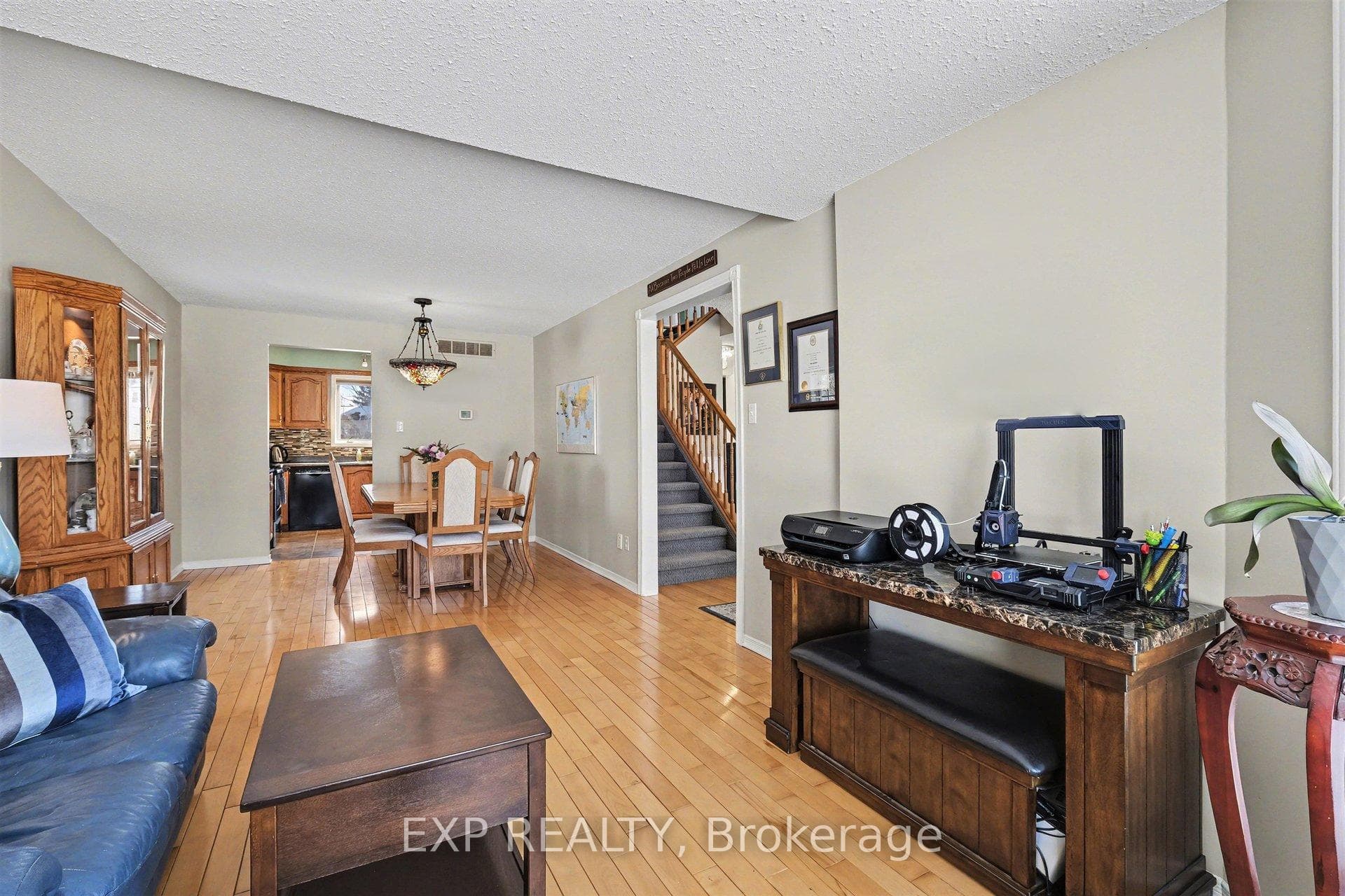 1284 Old Carriage Lane photo 7