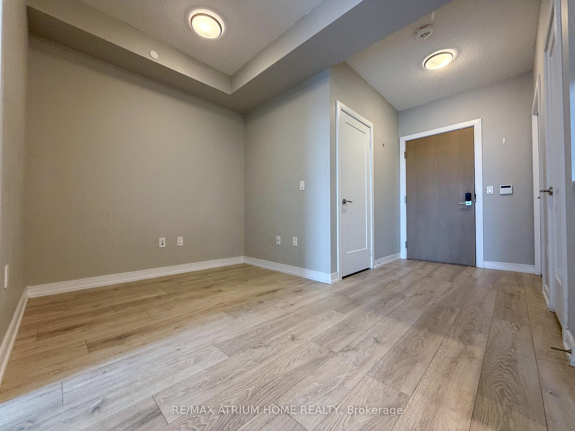 225 Village Green Square Unit 2705 photo 13