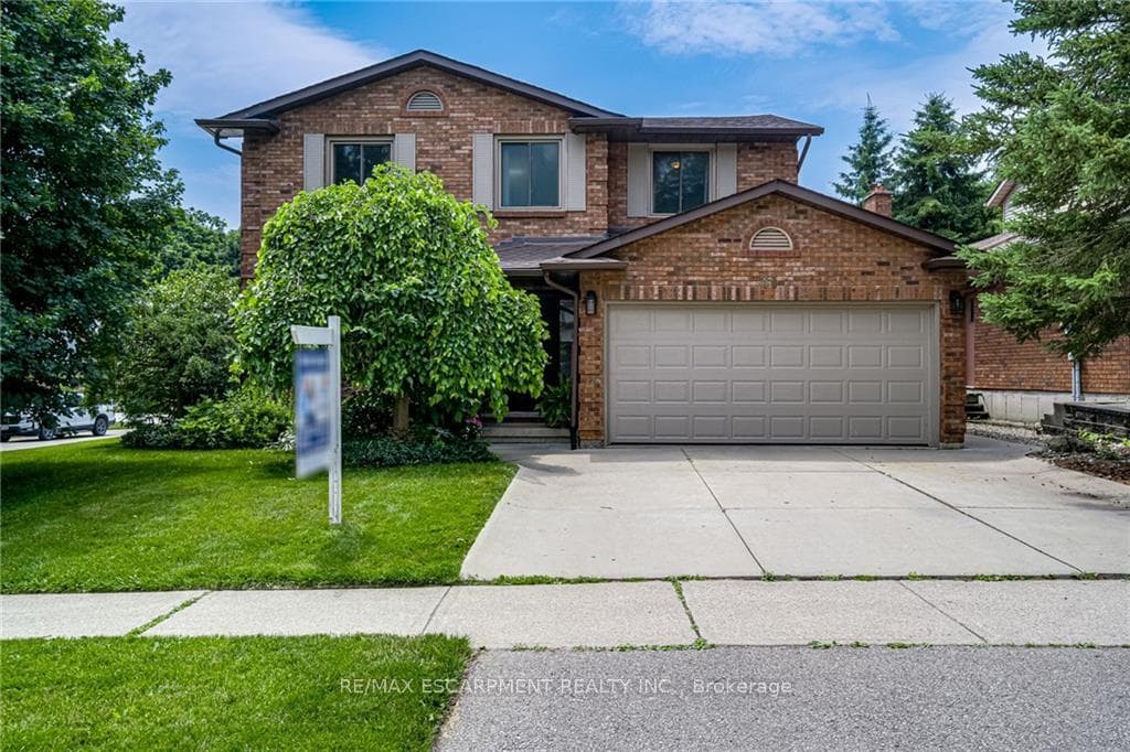 31 Bridlewood Drive photo 1