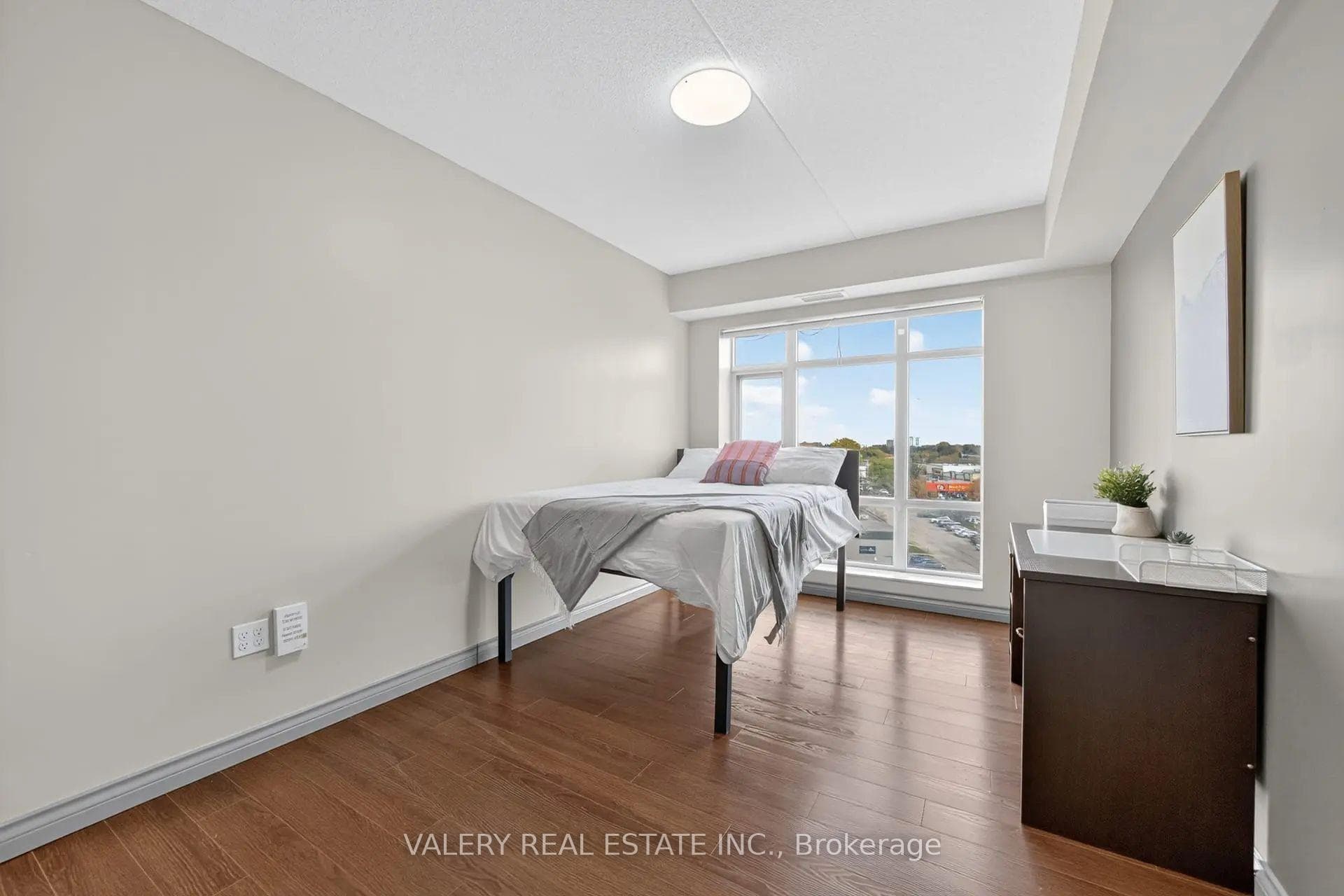 328 Regina Street Unit 602 photo 9