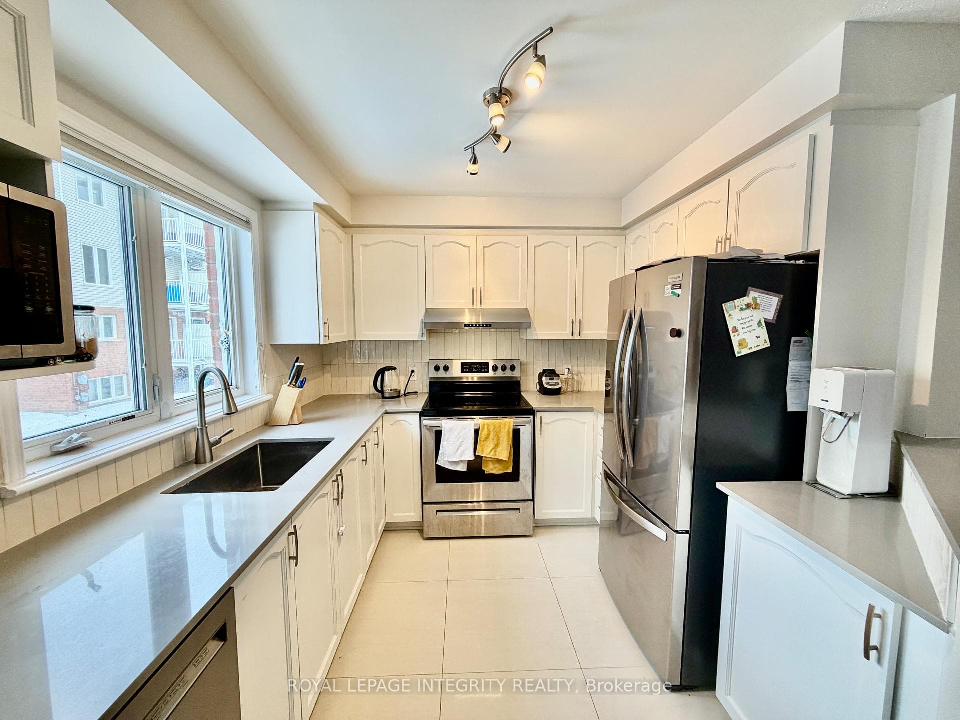 1512 Walkley Road Unit 36 photo 12