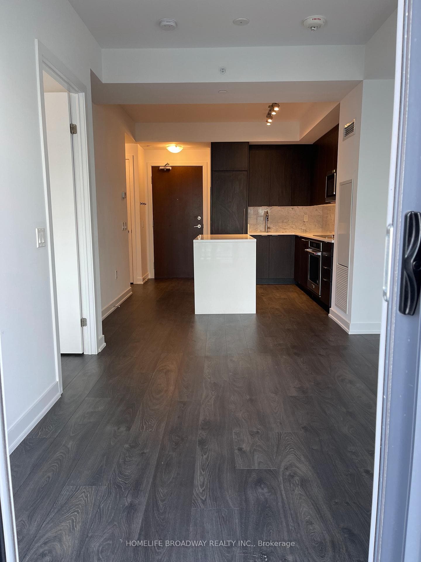 38 Iannuzzi Street Unit 1508 photo 2